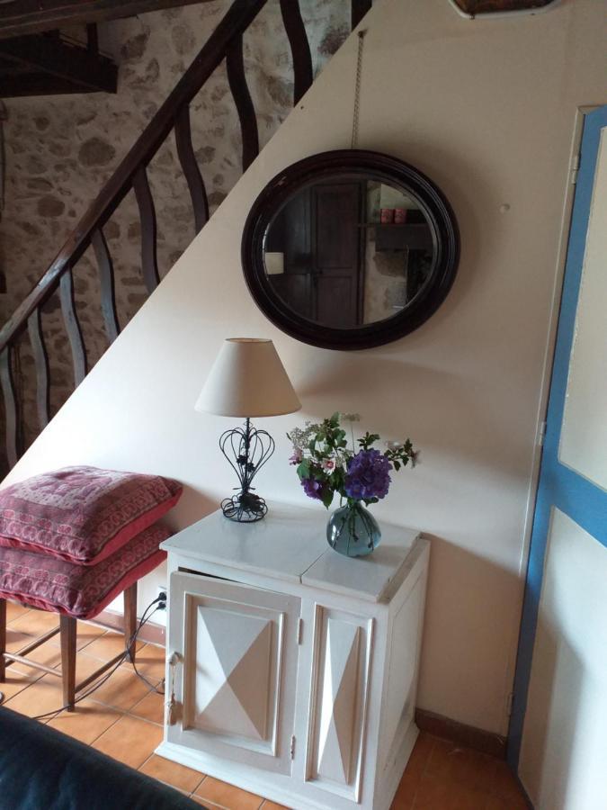 Gite Moulin De Ludieras Busserolles エクステリア 写真